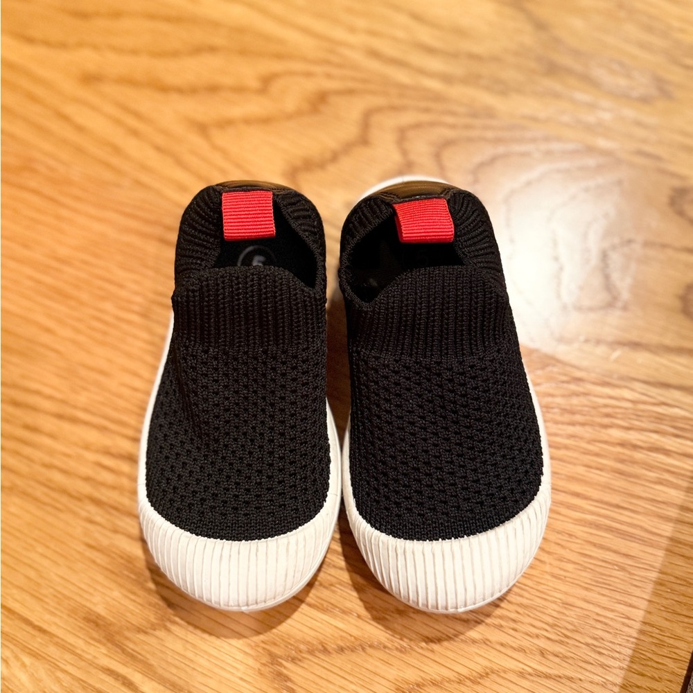 Size 5 toddler Stylish Black and White Kids Slip-On Shoes